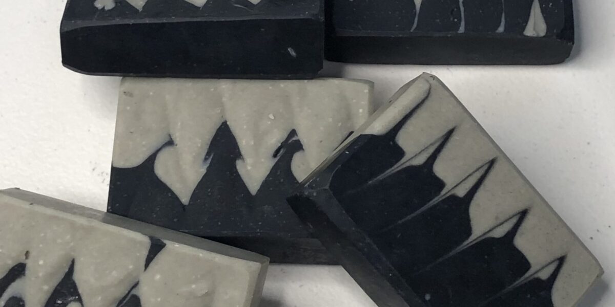 Bentoniteclay activated charcoal bentonite clay soap